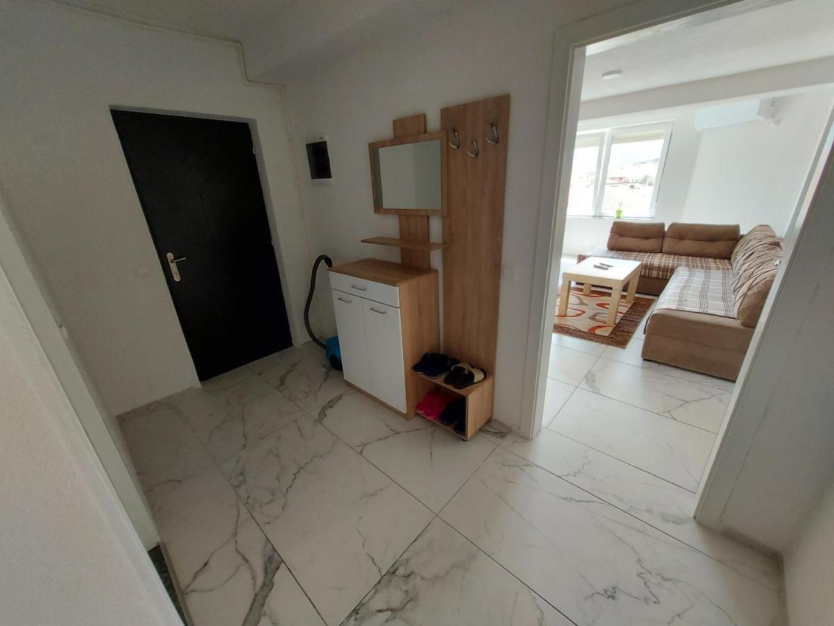 Unique Apartmens City Center Битоля Екстериор снимка