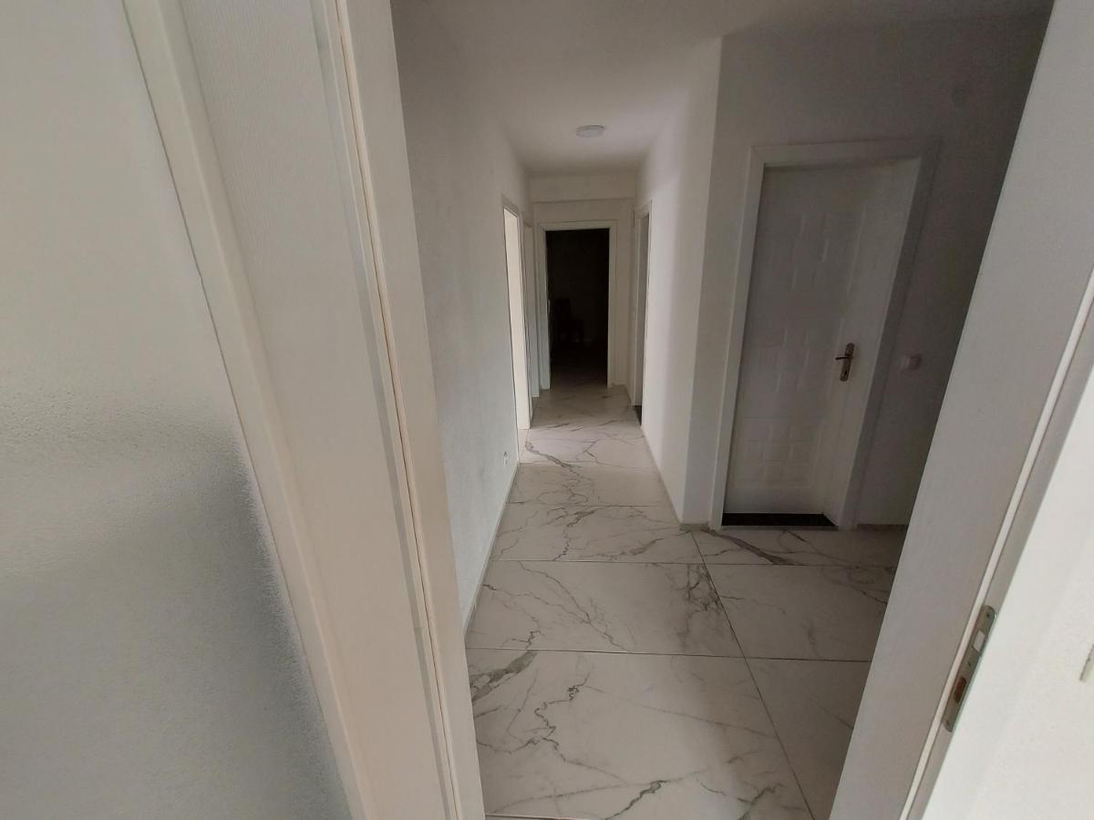 Unique Apartmens City Center Битоля Екстериор снимка