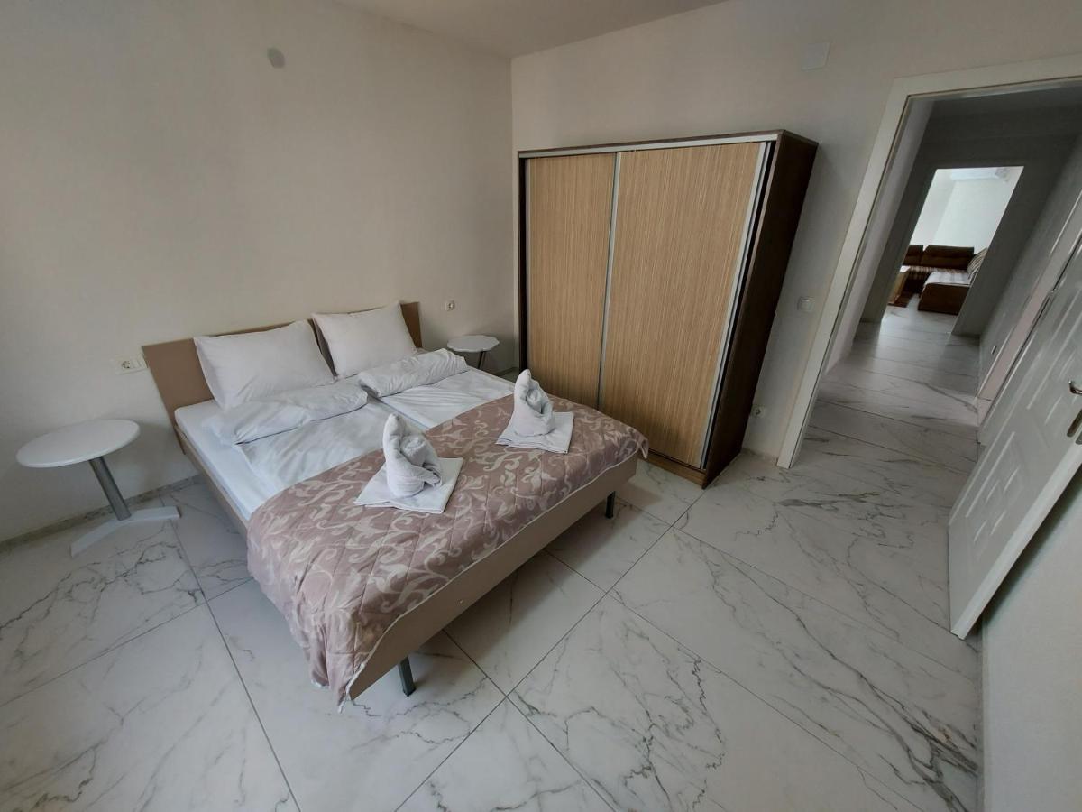 Unique Apartmens City Center Битоля Екстериор снимка