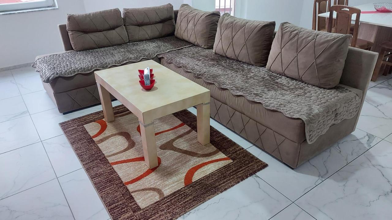 Unique Apartmens City Center Битоля Екстериор снимка